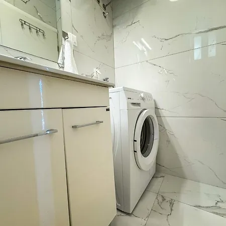 Apartment Pralas
