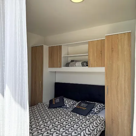 Apartment Pralas *