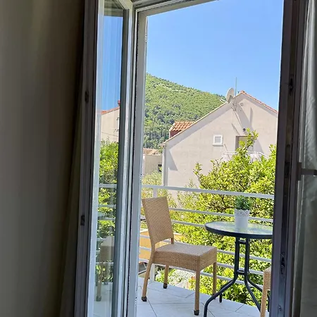 Apartment Pralas *