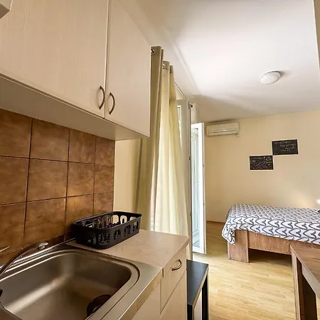 アパート Pralas *